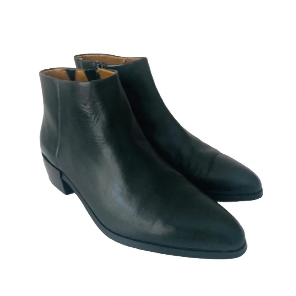 Coach Montana Black Leather Ankle Boots Women Sz 9 Quiet Luxury Academia Preppy
